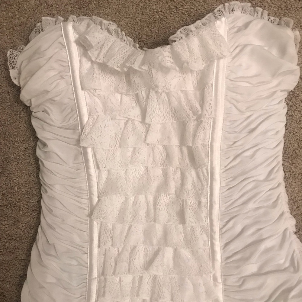 BEBE white strapless Lace dress size M - Picture 2 of 7